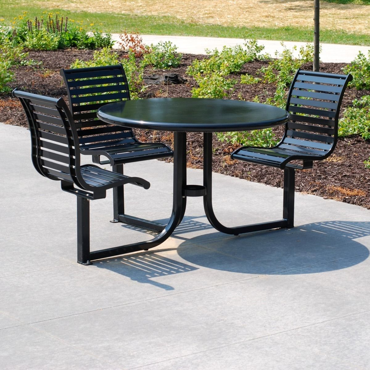 Langdon Courtyard Table