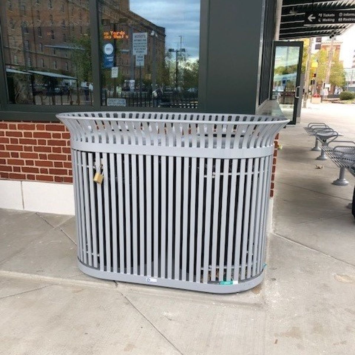 Windsor Dual Receptacle