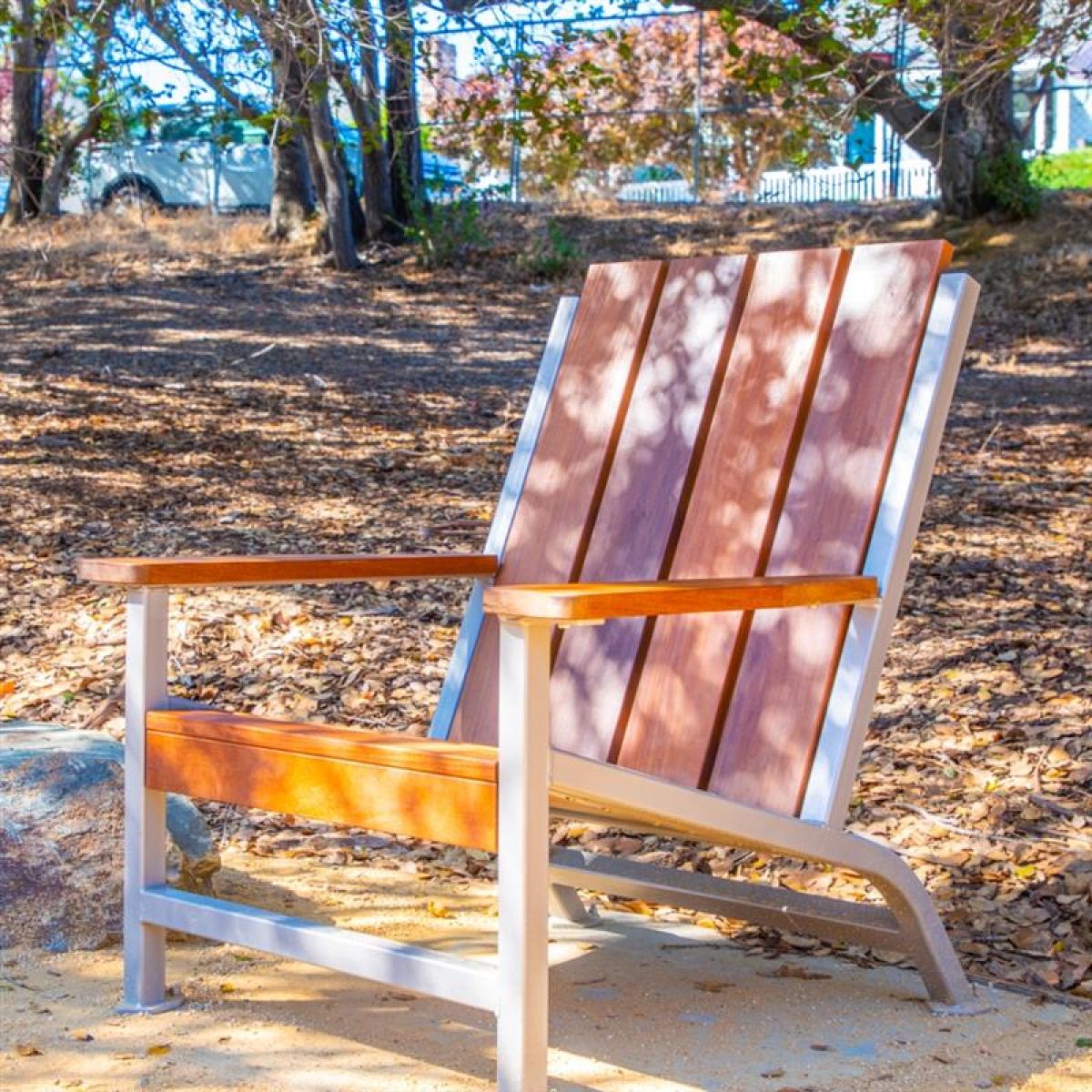 Monona Single Chair