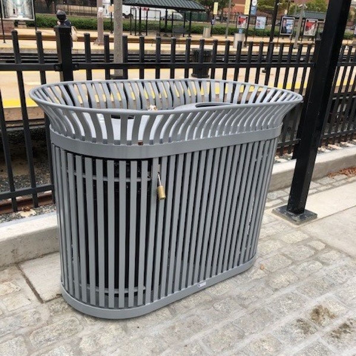 Windsor Dual Receptacle