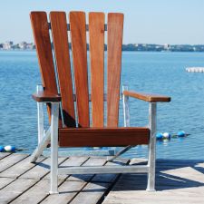 Monona Chair