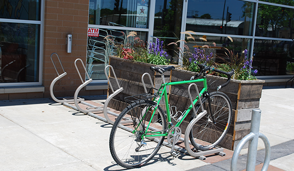 Bike Parking Placed within 50 Feet of Main Entrance